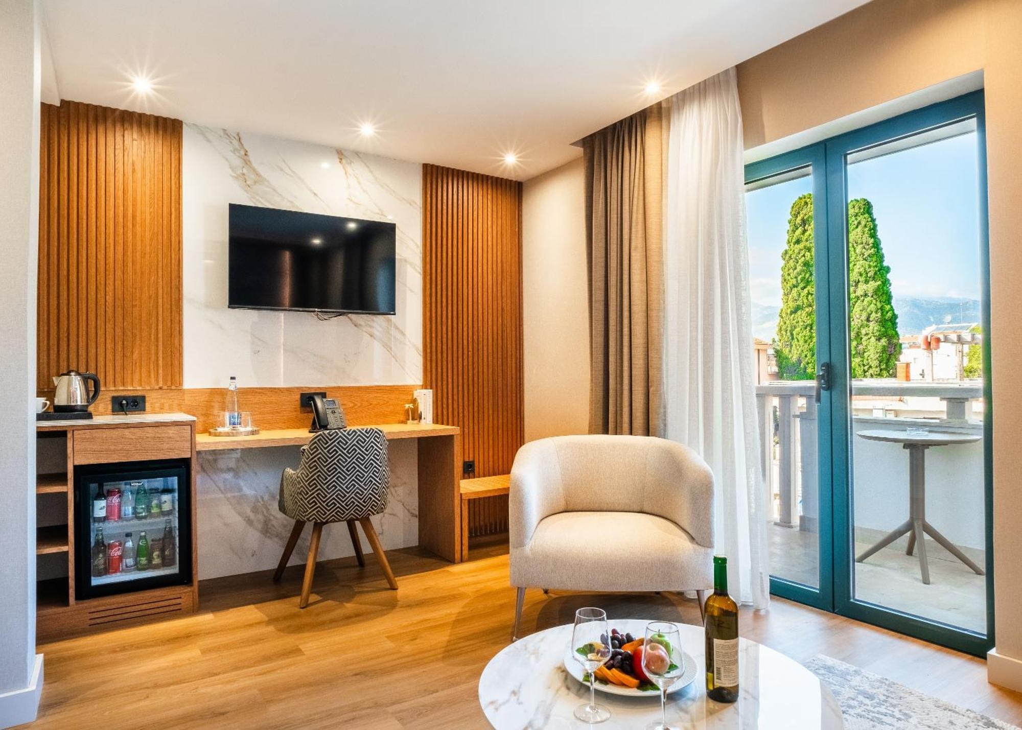 Boutique Hotel Villa Royal Tivat Kültér fotó